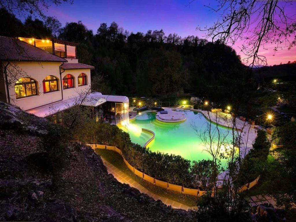 San Casciano dei Bagni Terme. Spa e Terme Libere.